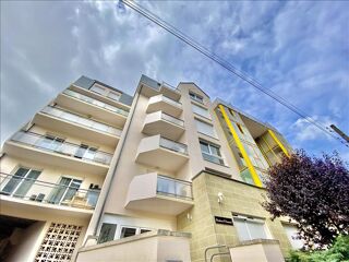  Appartement  vendre 7 pices 177 m Brive la gaillarde