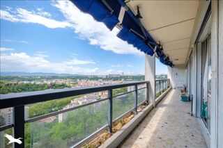  Appartement  vendre 5 pices 131 m