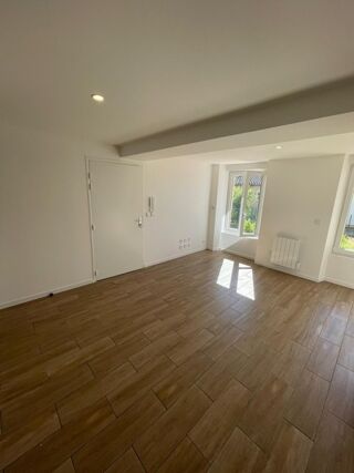  Immeuble  vendre 328 m