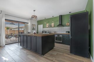  Maison  vendre 5 pices 132 m