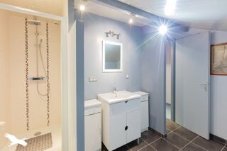  Maison  vendre 7 pices 190 m