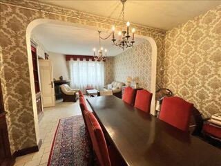  Maison  vendre 15 + pices 300 m