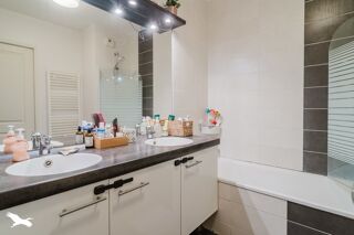  Appartement � vendre 4 pi�ces 70 m�