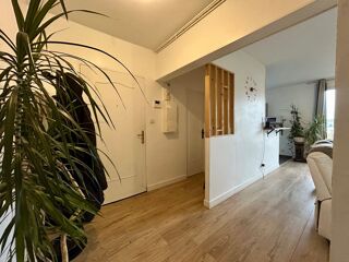  Appartement  vendre 4 pices 77 m