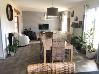  Maison  vendre 9 pices 191 m