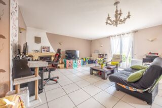  Maison  vendre 6 pices 162 m