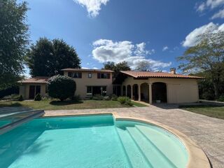  Maison  vendre 7 pices 206 m