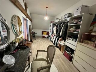  Maison  vendre 8 pices 251 m