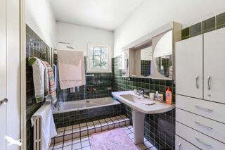  Maison  vendre 8 pices 190 m