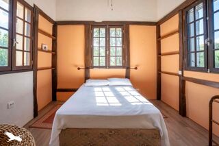  Maison  vendre 7 pices 211 m