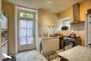  Maison  vendre 10 pices 367 m