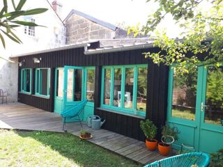  Maison  vendre 9 pices 230 m