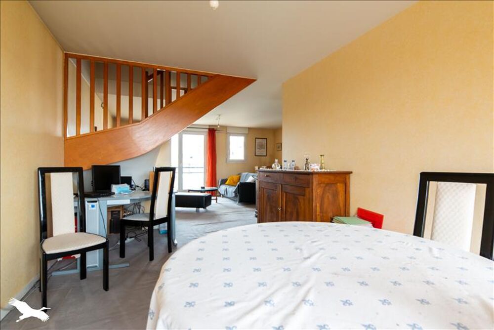 Appartement a vendre  - 6 pièce(s) - 103 m2 - Surfyn
