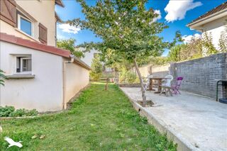  Immeuble  vendre 221 m