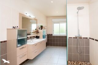  Maison  vendre 5 pices 180 m