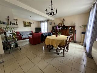  Maison  vendre 7 pices 123 m