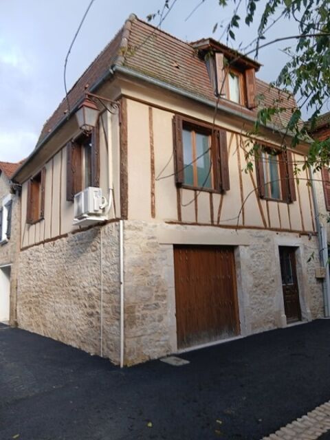   Maison de bourg de 6 pi�ces principales Maison - 6 pi�ce(s) - 87 m�