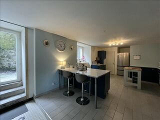  Maison  vendre 8 pices 251 m