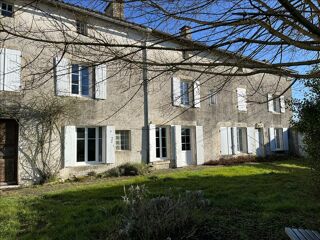  Maison  vendre 9 pices 333 m