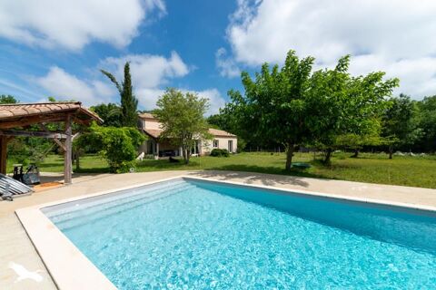   Traditionnelle de 4 pices principales Maison - 4 pice(s) - 136 m