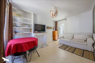  Immeuble  vendre 136 m