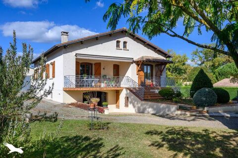   Traditionnelle de 4 pi�ces principales Maison - 4 pi�ce(s) - 123 m�