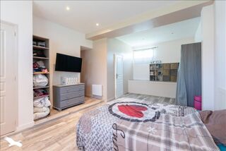  Maison  vendre 6 pices 200 m