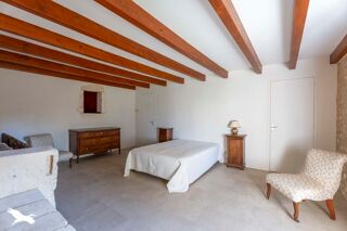  Maison � vendre 6 pi�ces 205 m�