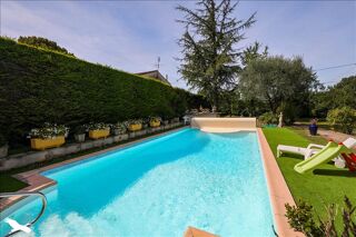  Maison  vendre 11 pices 408 m