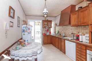  Maison  vendre 8 pices 182 m