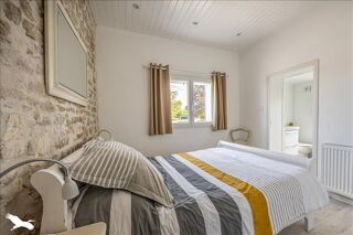  Maison  vendre 10 pices 136 m