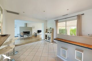  Maison  vendre 8 pices 183 m