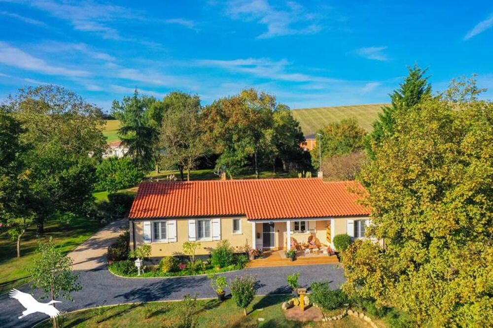 Vente Maison Traditionnelle de 7 pices principales Barran