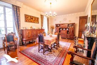  Maison  vendre 7 pices 268 m