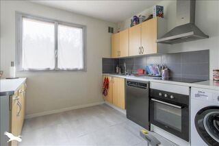  Appartement  vendre 4 pices 63 m