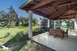  Maison  vendre 7 pices 208 m