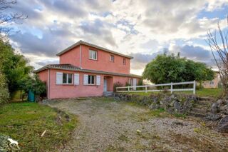  Maison  vendre 8 pices 160 m