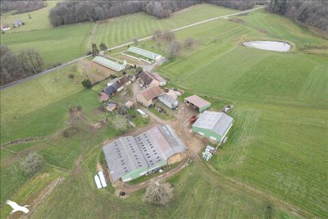 Corps de Ferme de 5 pièces principales 435000 Glandon (87500)