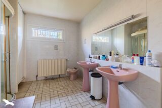  Maison � vendre 9 pi�ces 268 m�