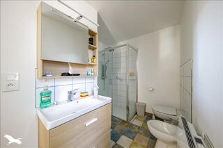  Immeuble  vendre 136 m