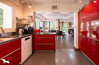  Maison  vendre 8 pices 217 m