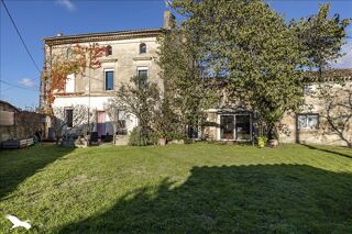  Maison  vendre 9 pices 250 m