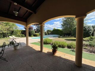  Maison  vendre 7 pices 206 m