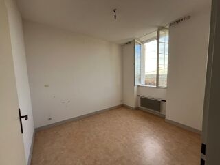  Immeuble � vendre 92 m�