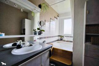  Appartement  vendre 5 pices 90 m