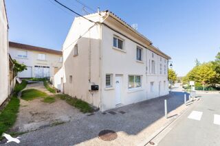  Immeuble  vendre 323 m