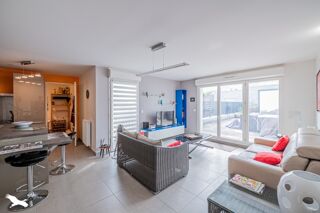  Appartement  vendre 4 pices 83 m