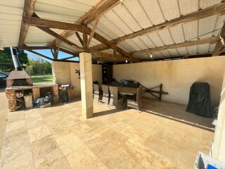  Maison  vendre 10 pices 197 m