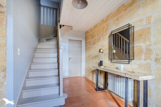  Maison � vendre 9 pi�ces 380 m�