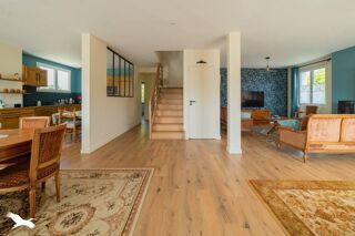  Maison  vendre 5 pices 146 m